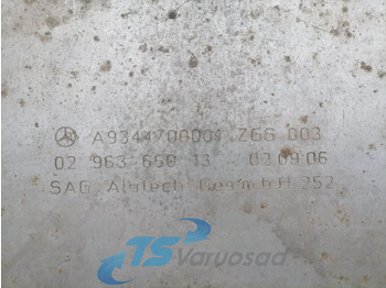 Резервоар за гориво за Камион MB Kütusepaak 650L A9344700001: снимка 4 Резервоар за гориво за Камион MB Kütusepaak 650L A9344700001: снимка 4