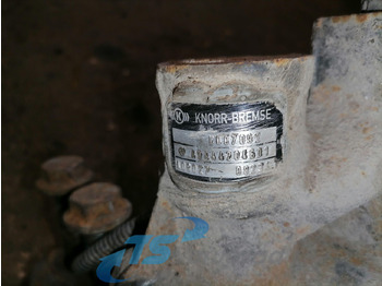 Части на спирачната система за Камион Mercedes-Benz Brake caliper A9444204601: снимка 3