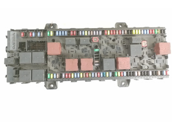 Предпазител за Камион Volvo Fuse box 21939408: снимка 2 Предпазител за Камион Volvo Fuse box 21939408: снимка 2