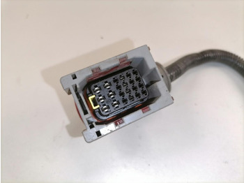 Скоростна кутия и части за Камион Volvo Gearbox control unit 22327072: снимка 5