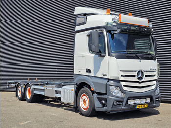 Контейнеровоз/ Сменна каросерия камион Mercedes-Benz ACTROS 2640 6x2-4 / NL TRUCK: снимка 2