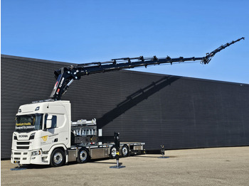 Камион с кран SCANIA R