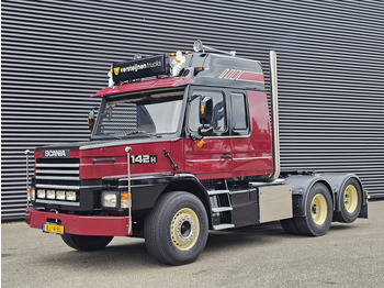 Влекач SCANIA T142