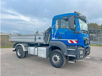 Самосвал камион MAN