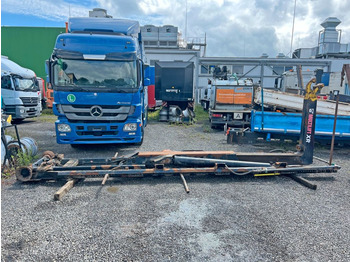 Мултилифт с кука камион