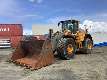 Колесен товарач VOLVO L220H