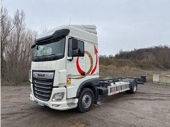 Контейнеровоз/ Сменна каросерия камион DAF XF 450