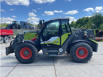 Телескопичен товарач CLAAS
