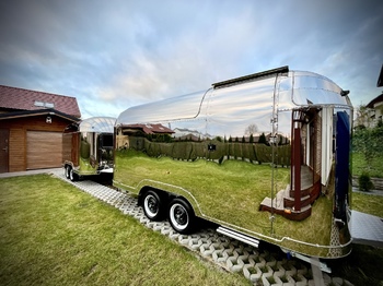 Търговска каравана