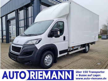 Лекотоварен автомобил фургон PEUGEOT Boxer