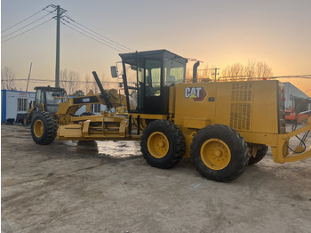 Грейдер Caterpillar 140H: снимка 2
