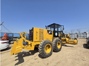 Грейдер CATERPILLAR 140K