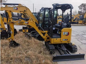 Верижен багер CATERPILLAR 301.7