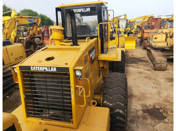 Колесен товарач CATERPILLAR 966G