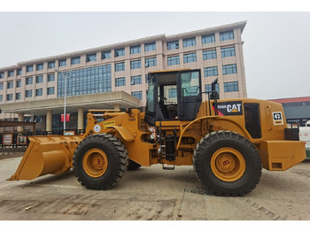 Колесен товарач CATERPILLAR 966H