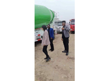 Самосвал камион Howo 375 6x4 Tipper Lorry: снимка 5