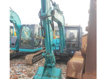 Мини багер KOBELCO