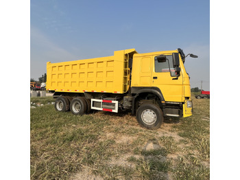 Самосвал камион SINOTRUK HOWO