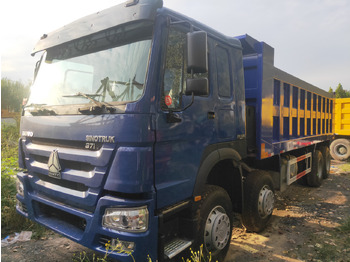 Самосвал камион SINOTRUK HOWO