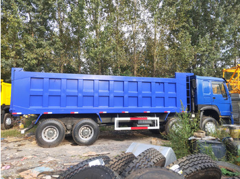 Самосвал камион Sinotruk HOWO 371 8*4 Dump truck: снимка 2