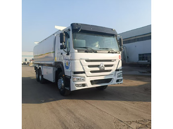 Камион цистерна SINOTRUK HOWO