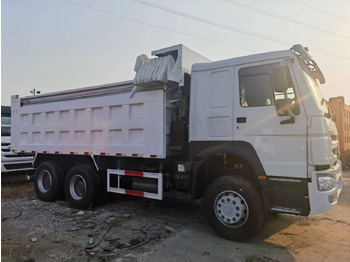 Самосвал камион SINOTRUK HOWO