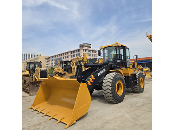 Колесен товарач XCMG ZL50GN