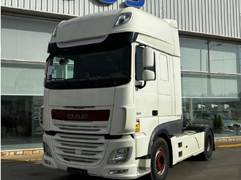 Влекач DAF