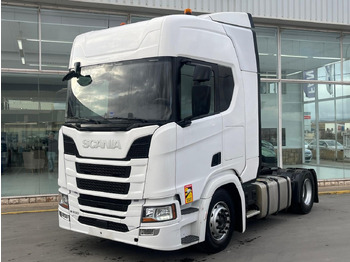 Влекач SCANIA R 450