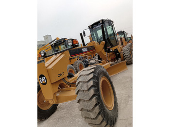 Грейдер CATERPILLAR 140G