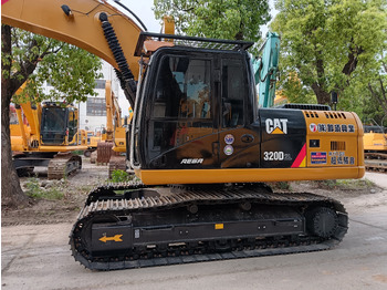 Верижен багер CATERPILLAR 320D2