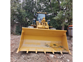 Колесен товарач CATERPILLAR 966H