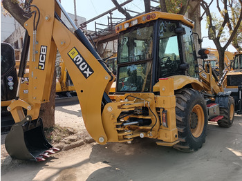 Багер-товарач JCB 3CX