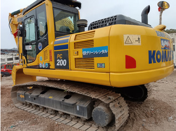 Верижен багер KOMATSU PC200-8