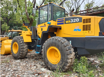 Колесен товарач KOMATSU WA320-5