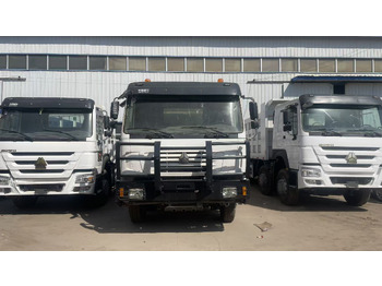 За превоз на животни камион SINOTRUK HOWO