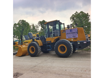 Колесен товарач XCMG ZL50GN: снимка 2