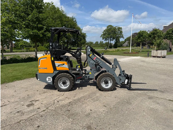 Колесен товарач KUBOTA