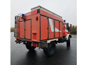 Лизинг на  Unimog U4000 4x4 DOKA Tanklöschfahrzeug Feuerwehr Unimog U4000 4x4 DOKA Tanklöschfahrzeug Feuerwehr: снимка 4