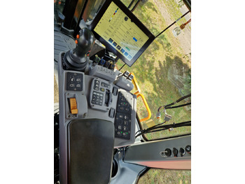 Верижен трактор Versatile 610 Delta Track: снимка 4 Верижен трактор Versatile 610 Delta Track: снимка 4