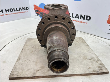 Шенкел за Кран Gottwald Steering knuckle 16 holes axle 3: снимка 2