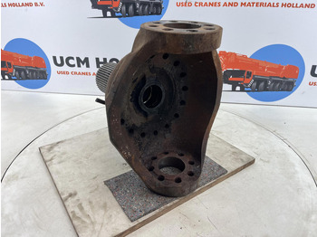 Шенкел за Кран Krupp KMK 5100 Steering knuckle 16 holes axle 1: снимка 4