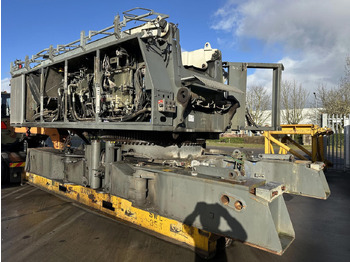 Верижен кран LIEBHERR LR 1160