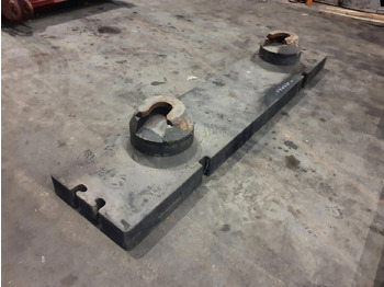 Противовес LIEBHERR