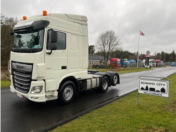 Влекач DAF XF 530