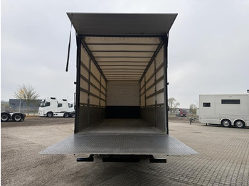 Камион с брезент Volvo FM380: снимка 5