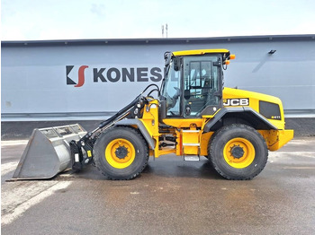 Колесен товарач JCB 411