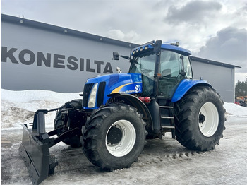 Трактор NEW HOLLAND