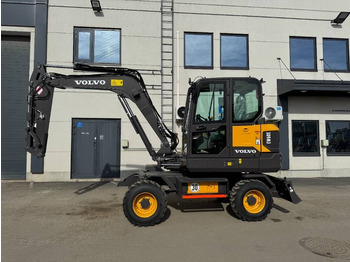 Колесен багер VOLVO EW60E