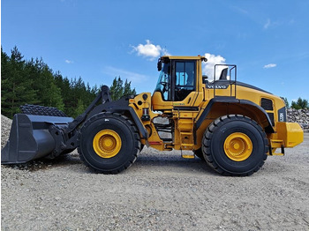Колесен товарач VOLVO L220H